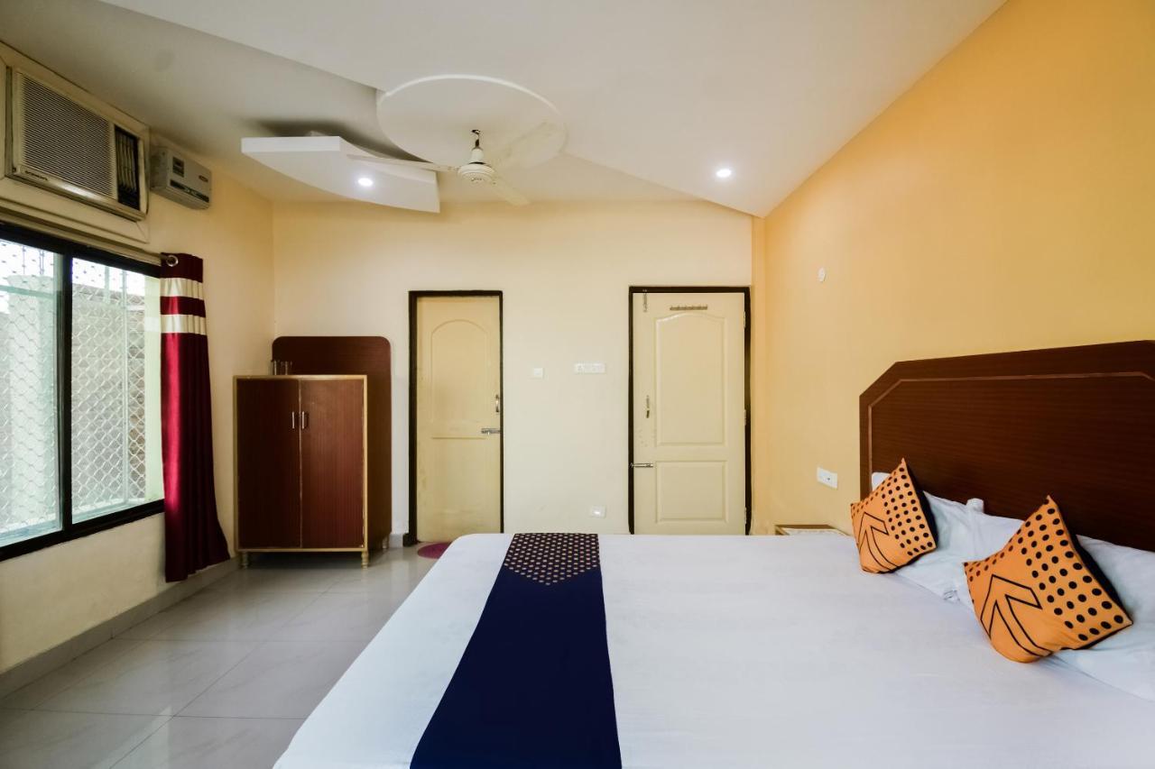 SPOT ON 74793 Hotel Sai Sudha Puri Exterior foto