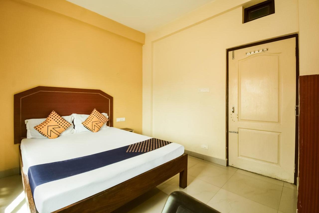 SPOT ON 74793 Hotel Sai Sudha Puri Exterior foto